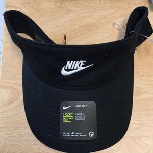 Nike Visor